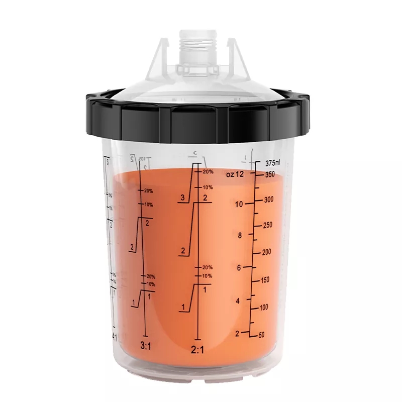 Quali sono le applicazioni specifiche del sistema di coppe di vernice usa e getta da 400 ml nella produzione industriale?